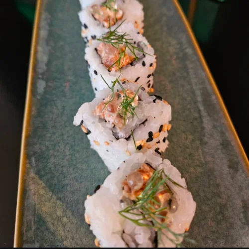 spécialités sushi à Niort